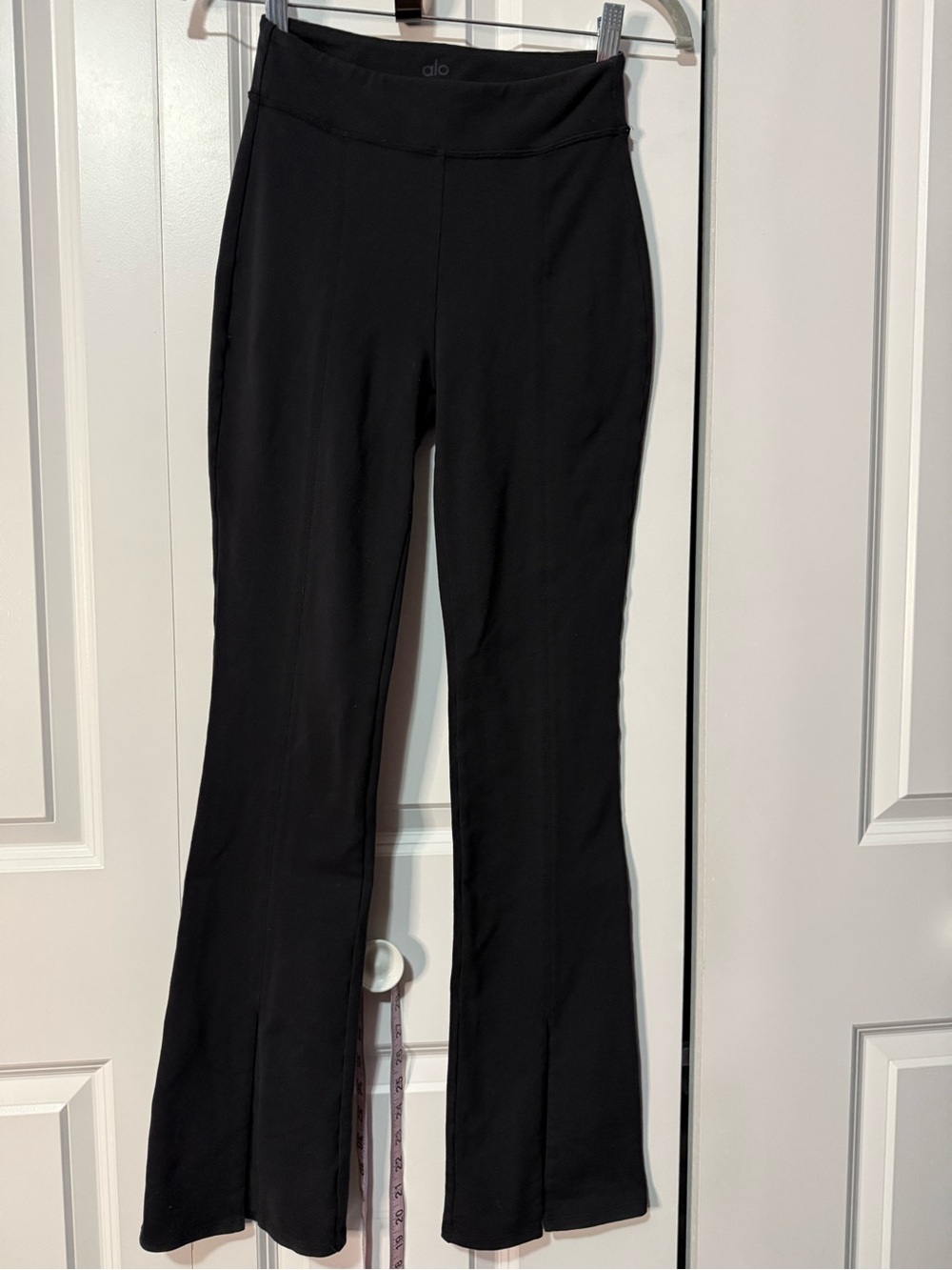 Alo Airbrush High Waist Flutter Leggings - XS